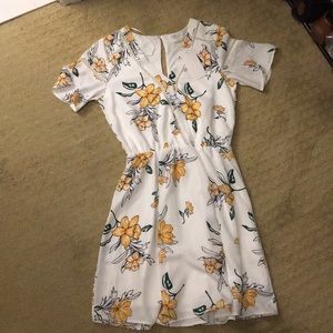 NWT Sienna Sky Dress